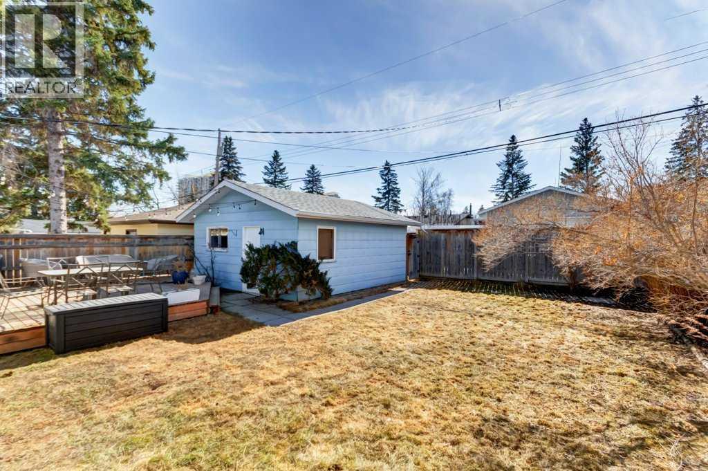Single Family House Bungalow for Sale in  Healy Drive SW Haysboro Calgary 