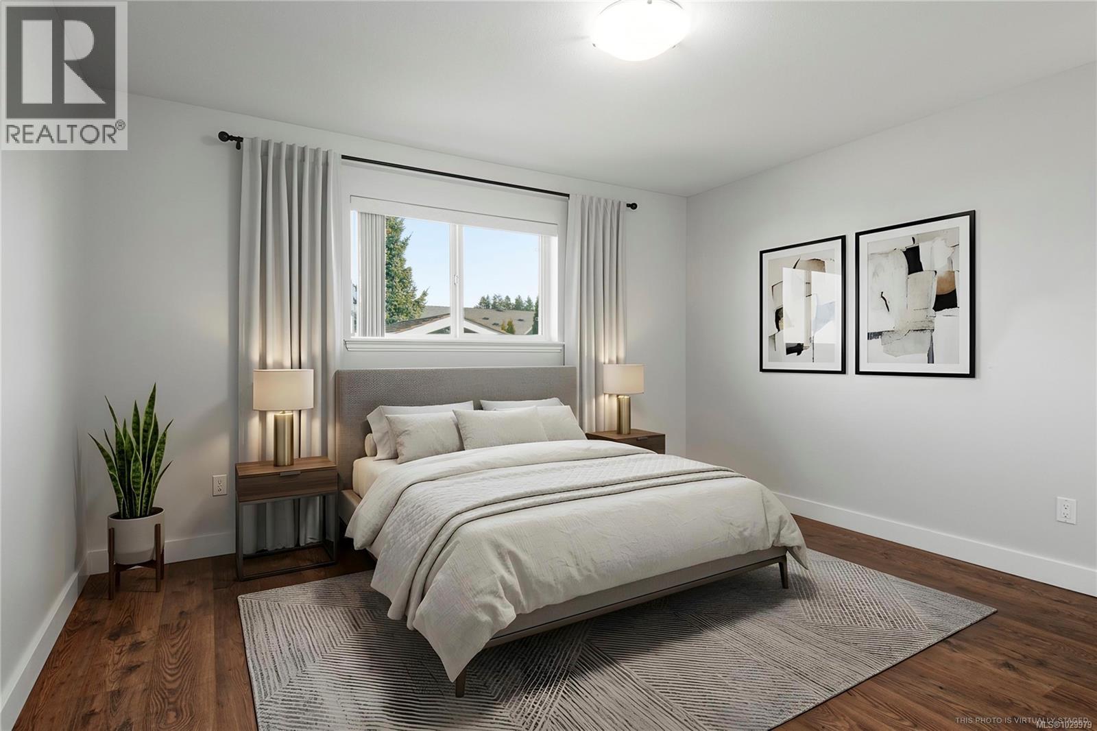 88 STRATHCONA WAY - 11