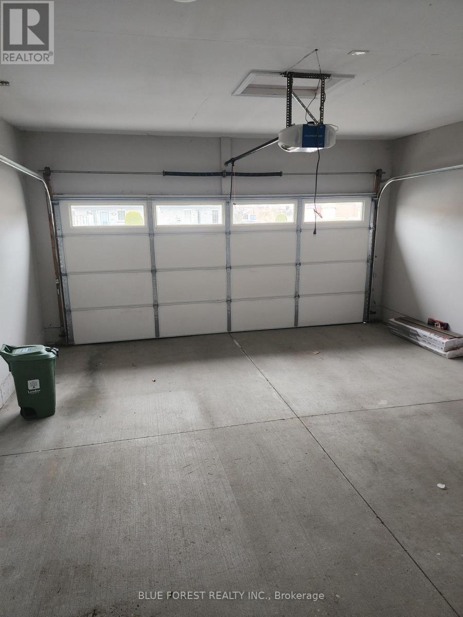 3197 MEADOWGATE BOULEVARD Property Photo