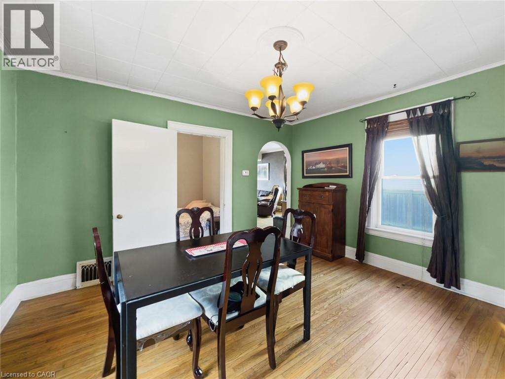 268 EMERICK Avenue - 10