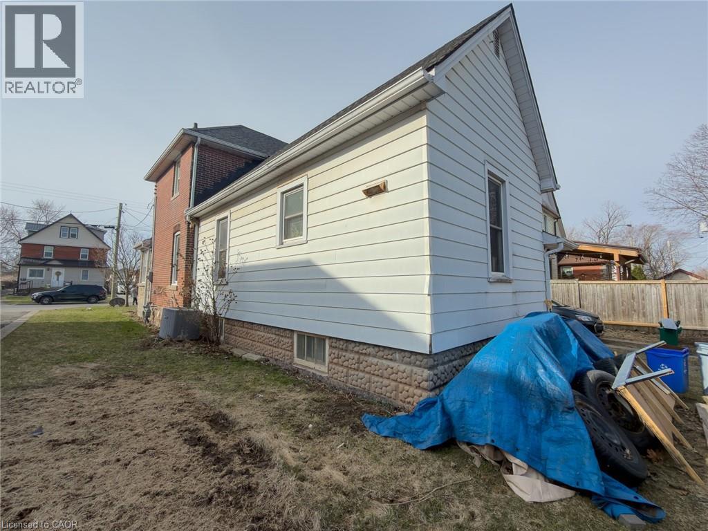 268 EMERICK Avenue - 26