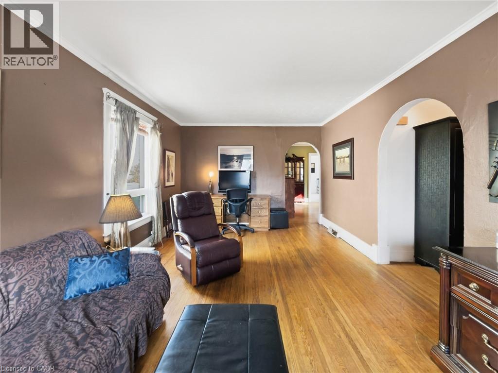 268 EMERICK Avenue - 8