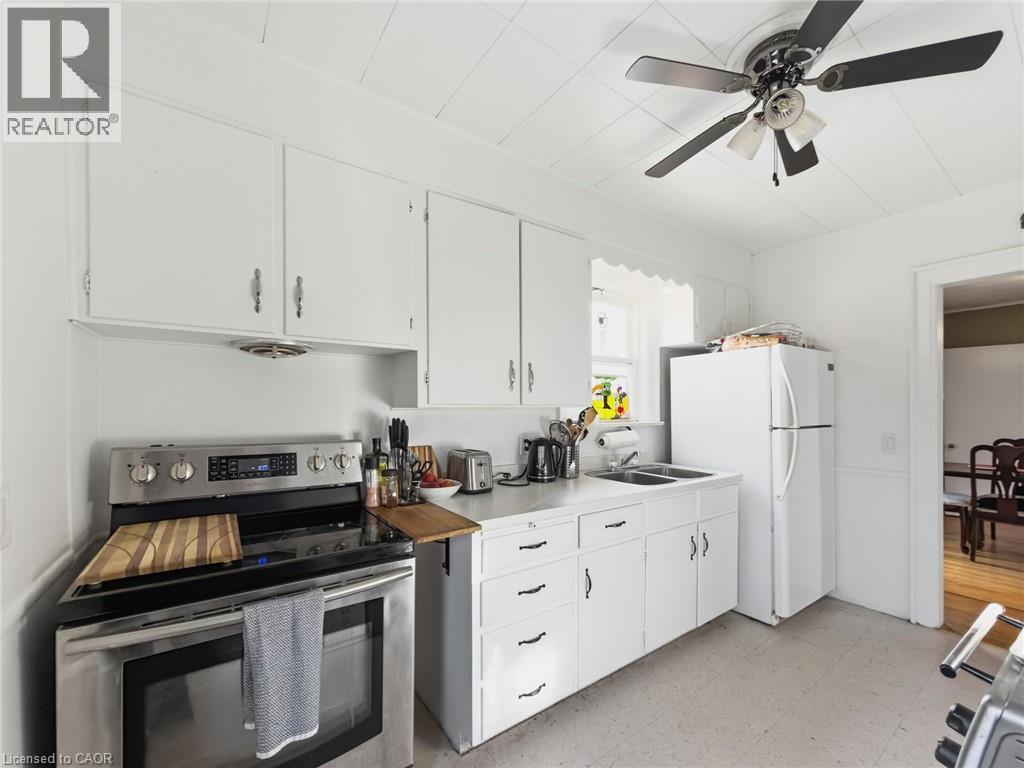 268 EMERICK Avenue - 17