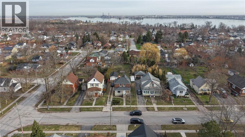 268 EMERICK Avenue - 33
