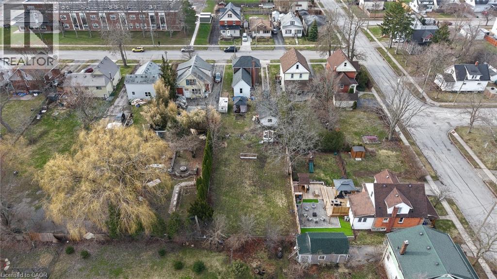 268 EMERICK Avenue - 38