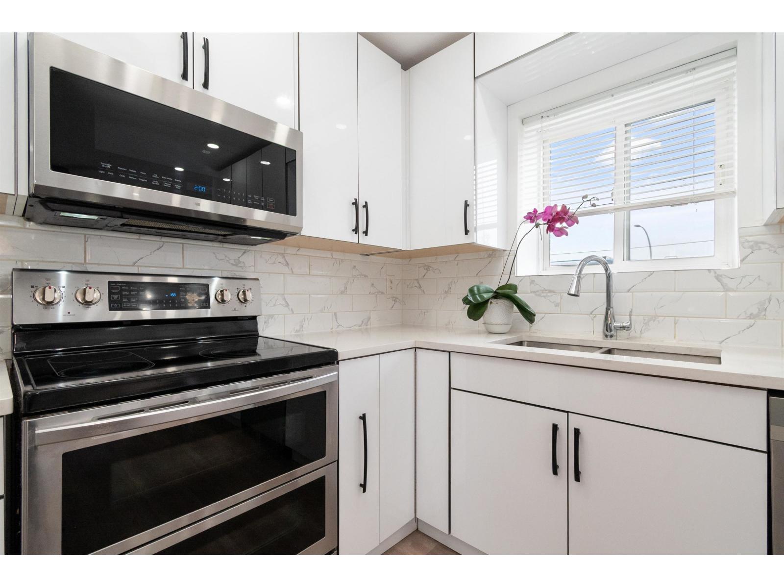 4 5950 VEDDER ROAD, Vedder Crossing, Chilliwack