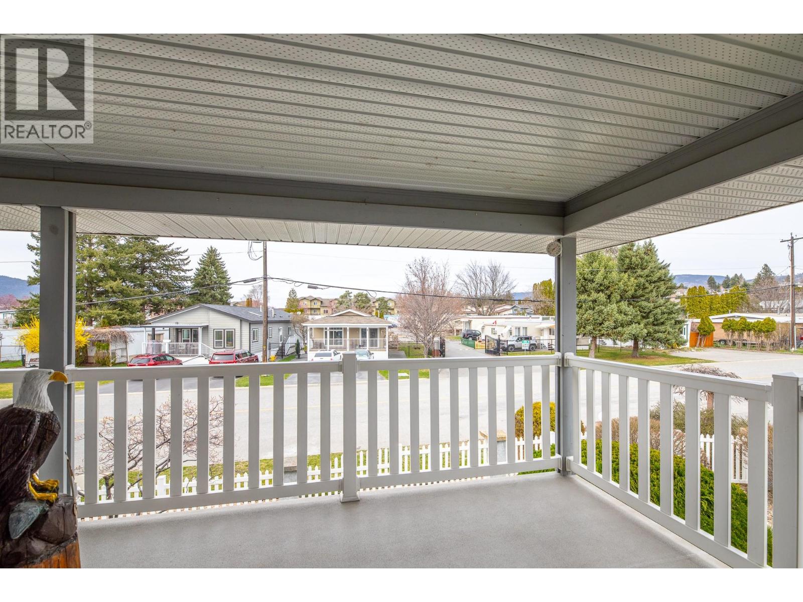 62 DAUPHIN Avenue Unit# 202, Penticton