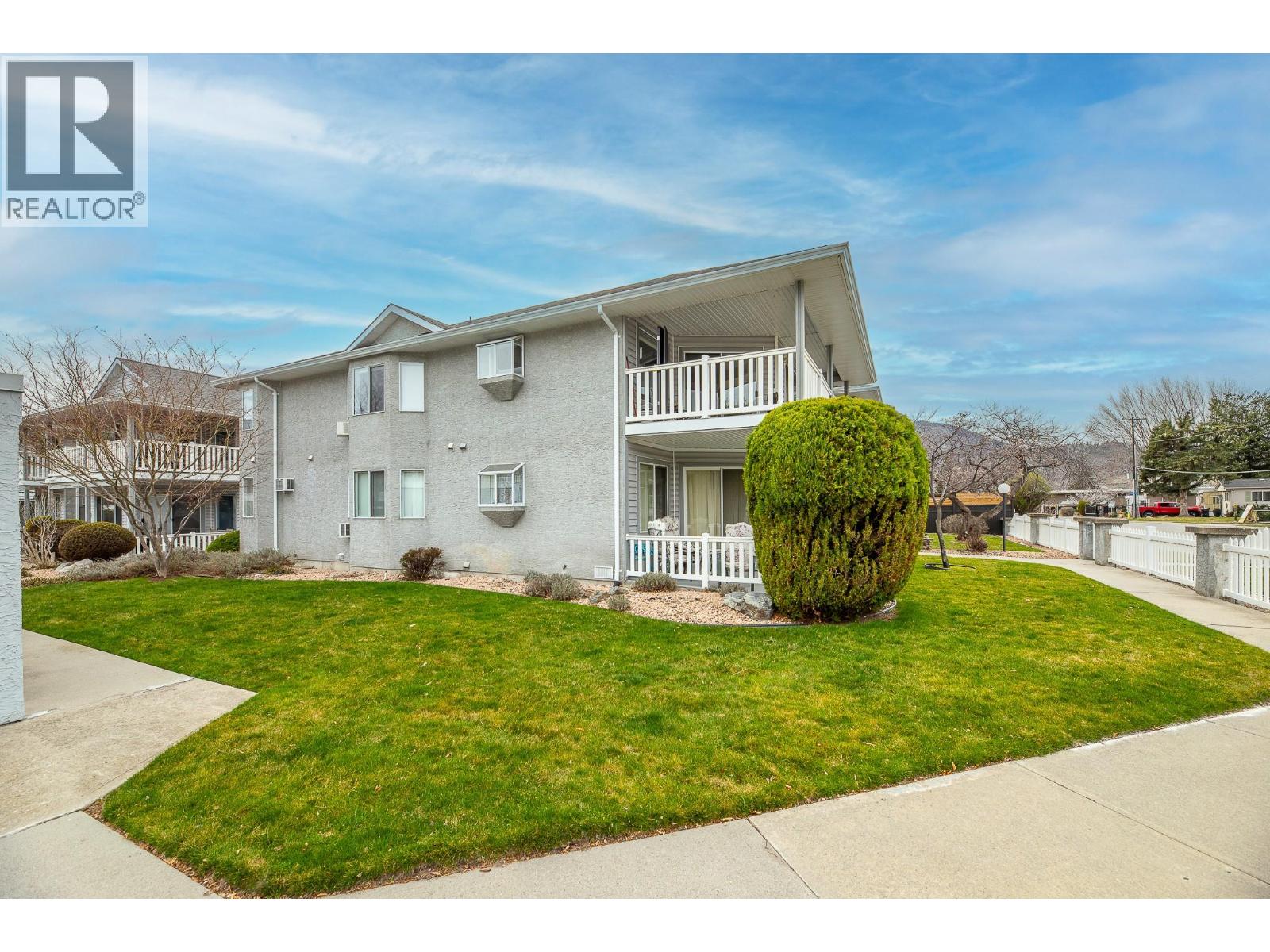 62 DAUPHIN Avenue Unit# 202, Penticton