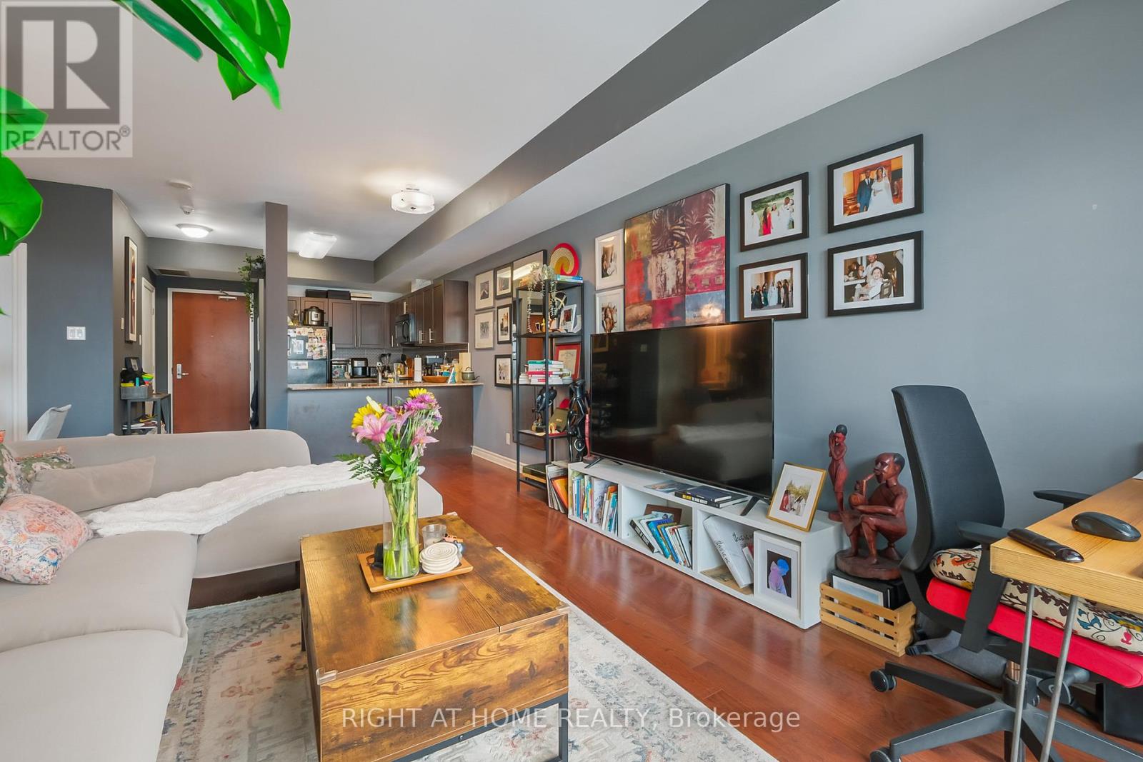 #2302 234 RIDEAU STREET - 12