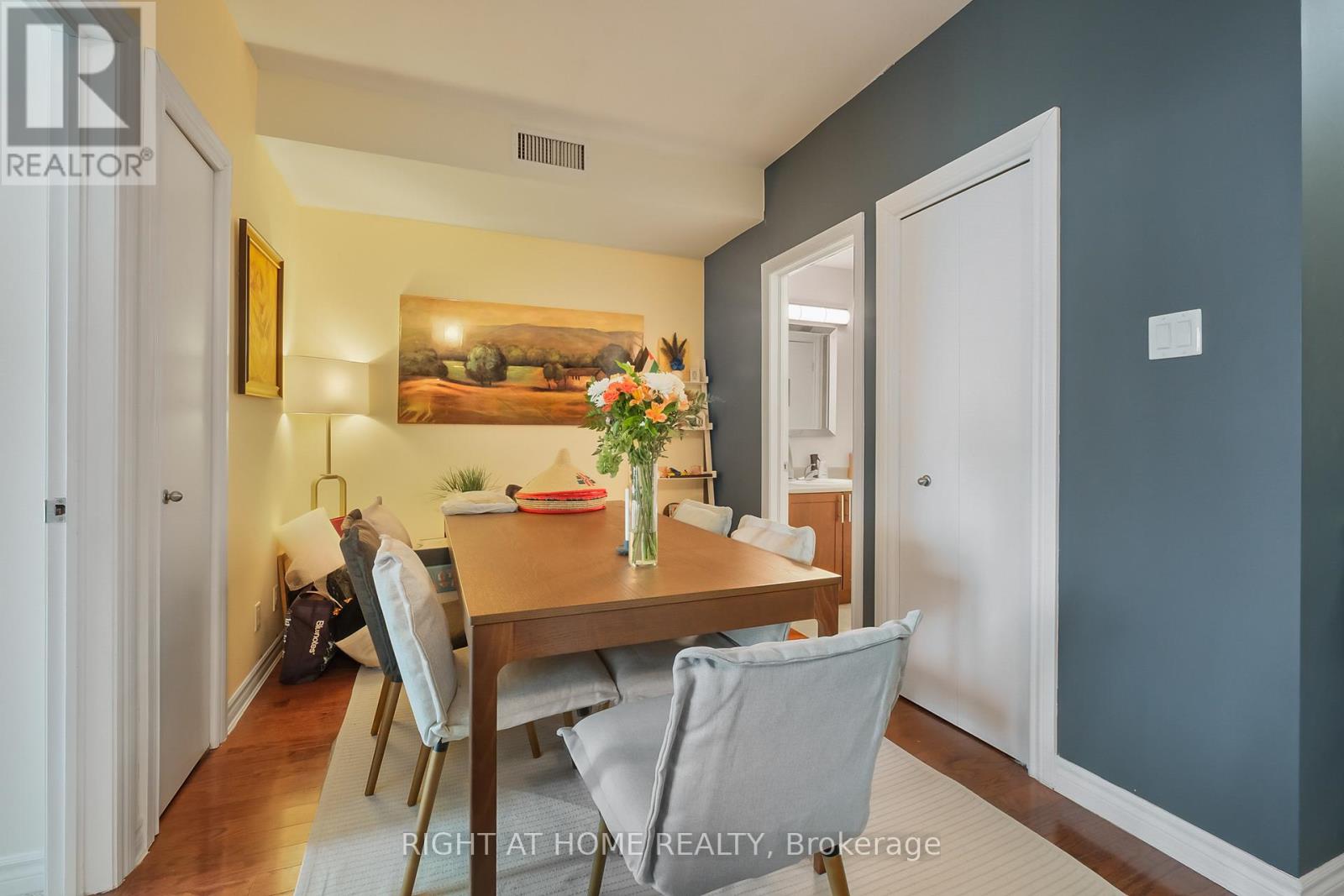 #2302 234 RIDEAU STREET - 20