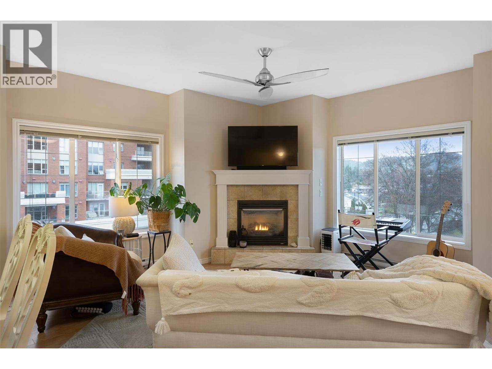 #401 1125 Bernard Avenue - 5