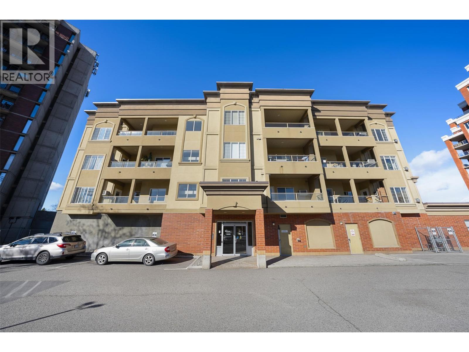 401 1125 Bernard Avenue, Kelowna