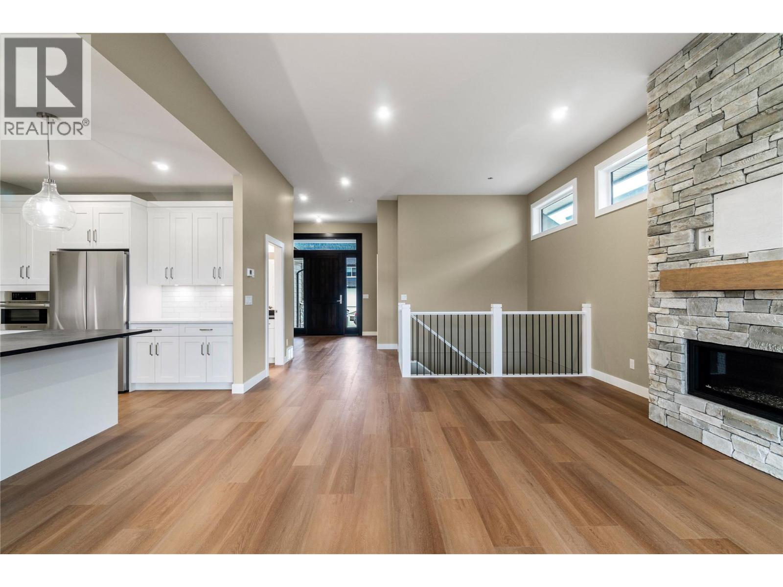 1905 35 Street NE, Salmon Arm