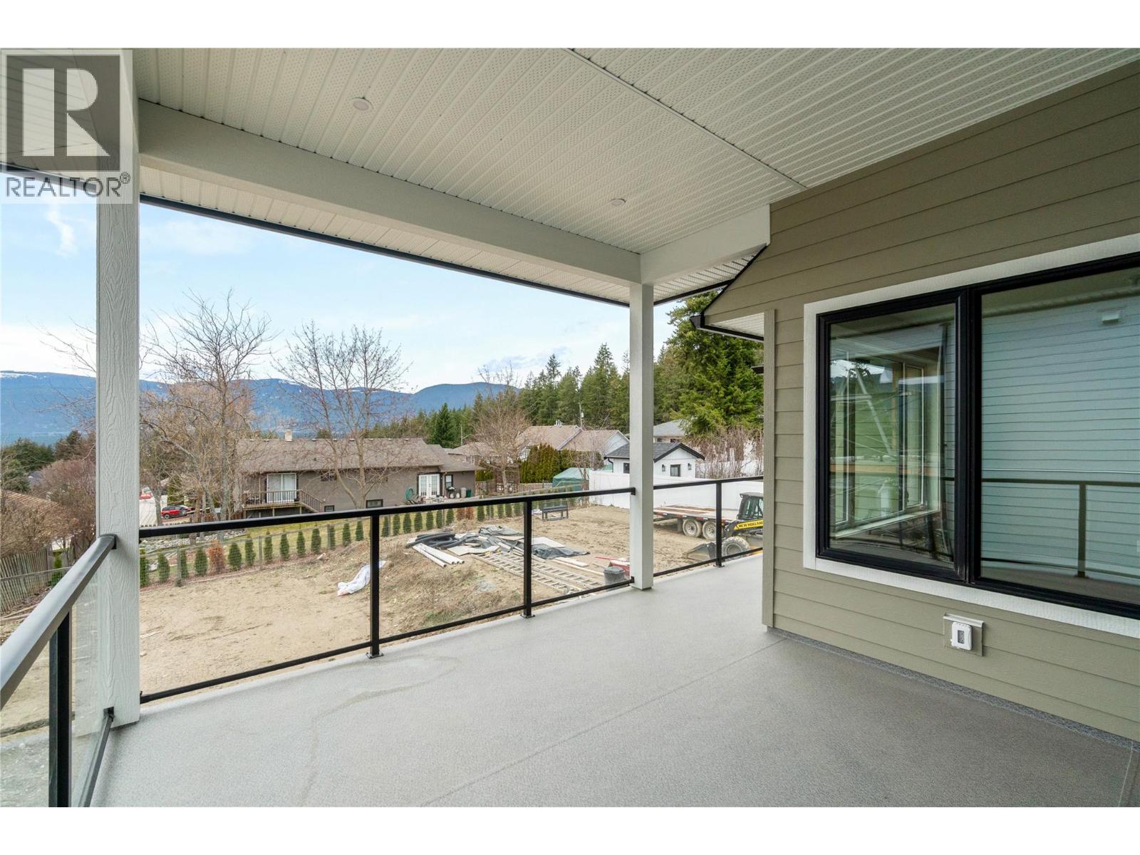 1905 35 Street NE, Salmon Arm