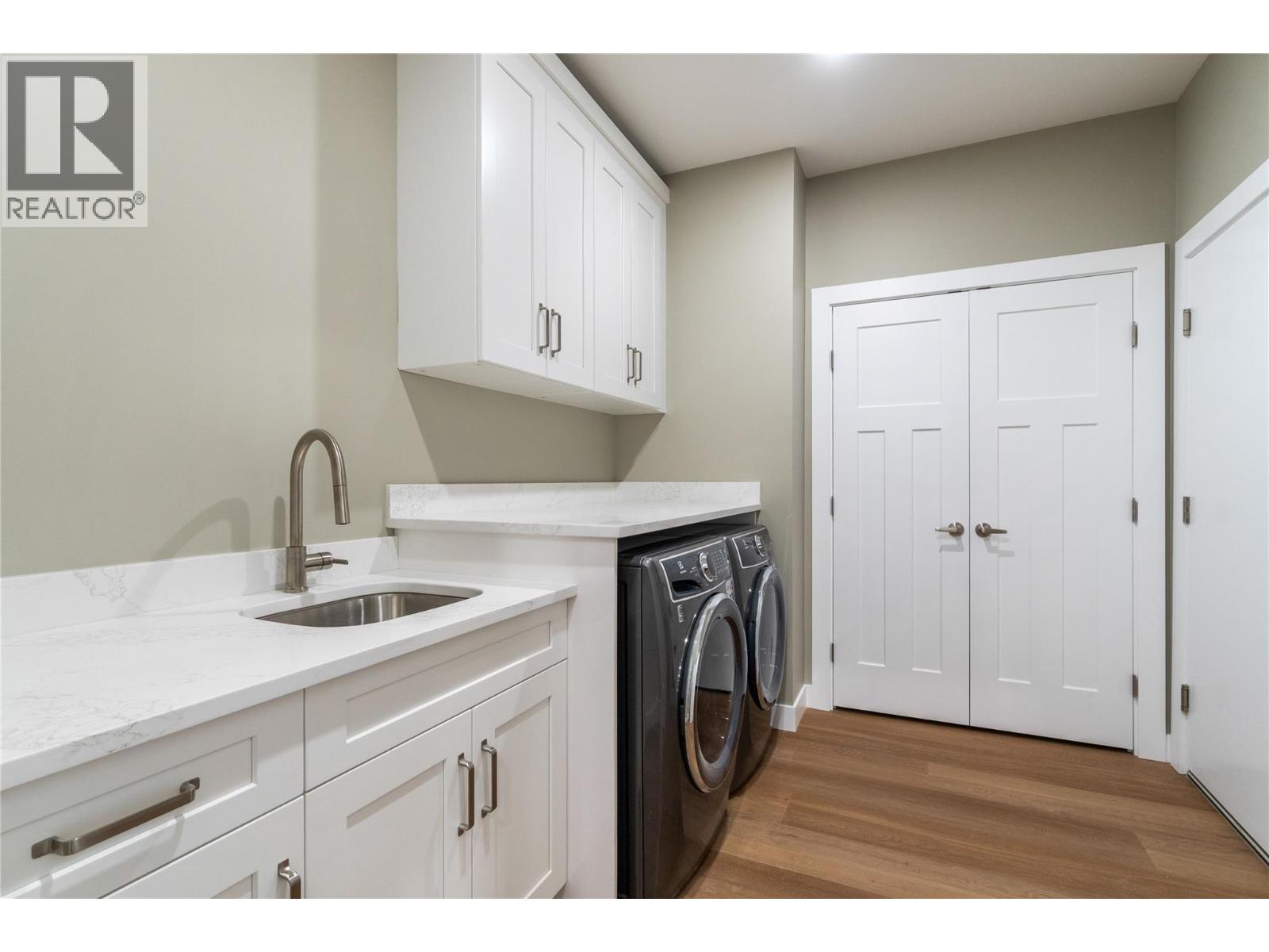 1905 35 Street NE, Salmon Arm