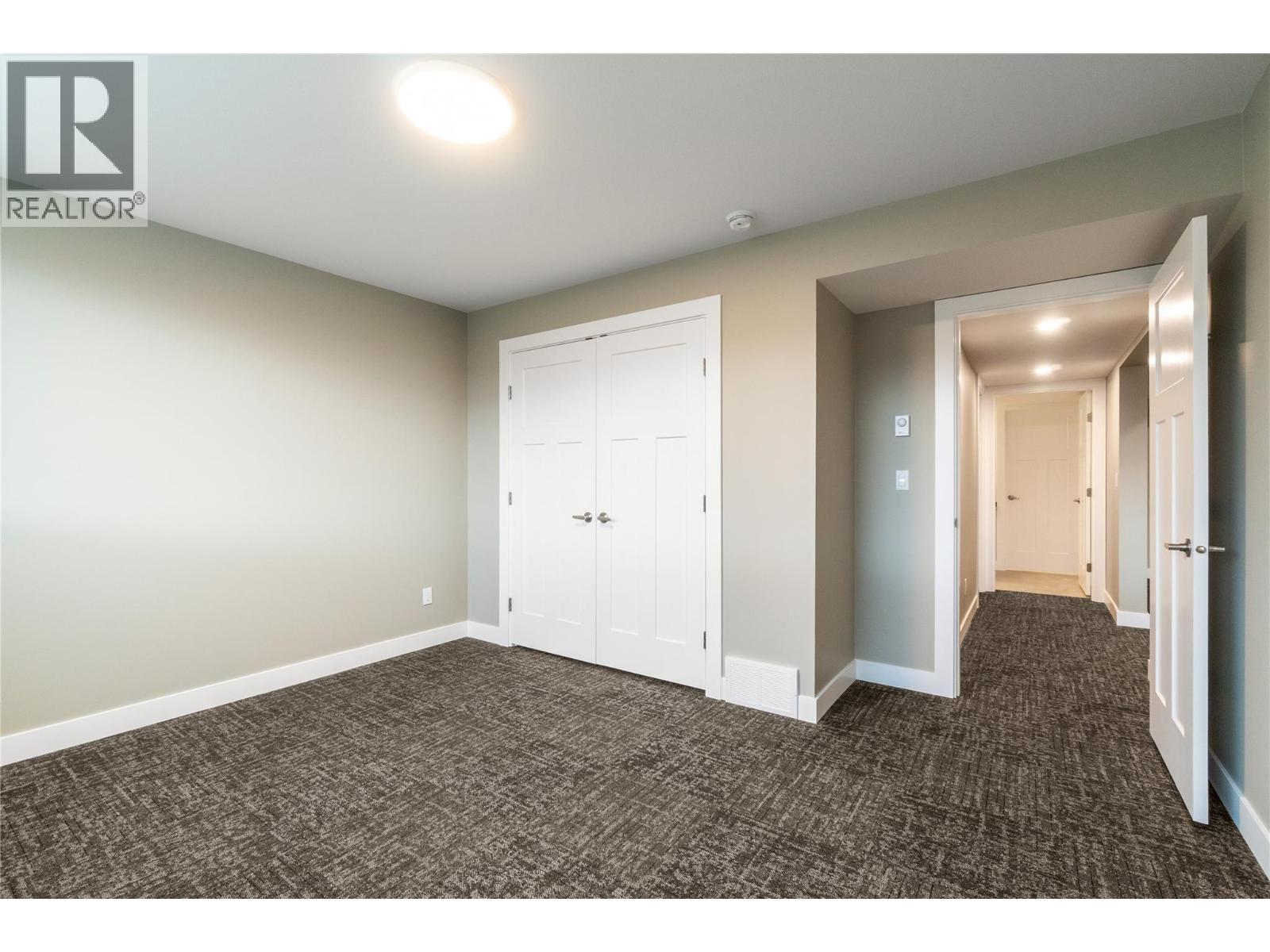 1905 35 Street NE, Salmon Arm