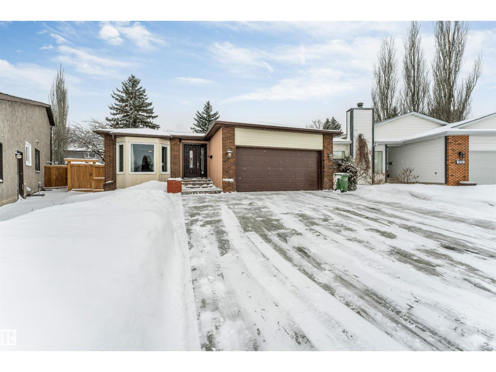 18403 55 AV NW, Edmonton