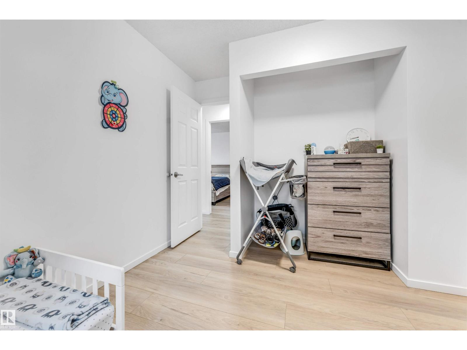 18403 55 AV NW, Edmonton