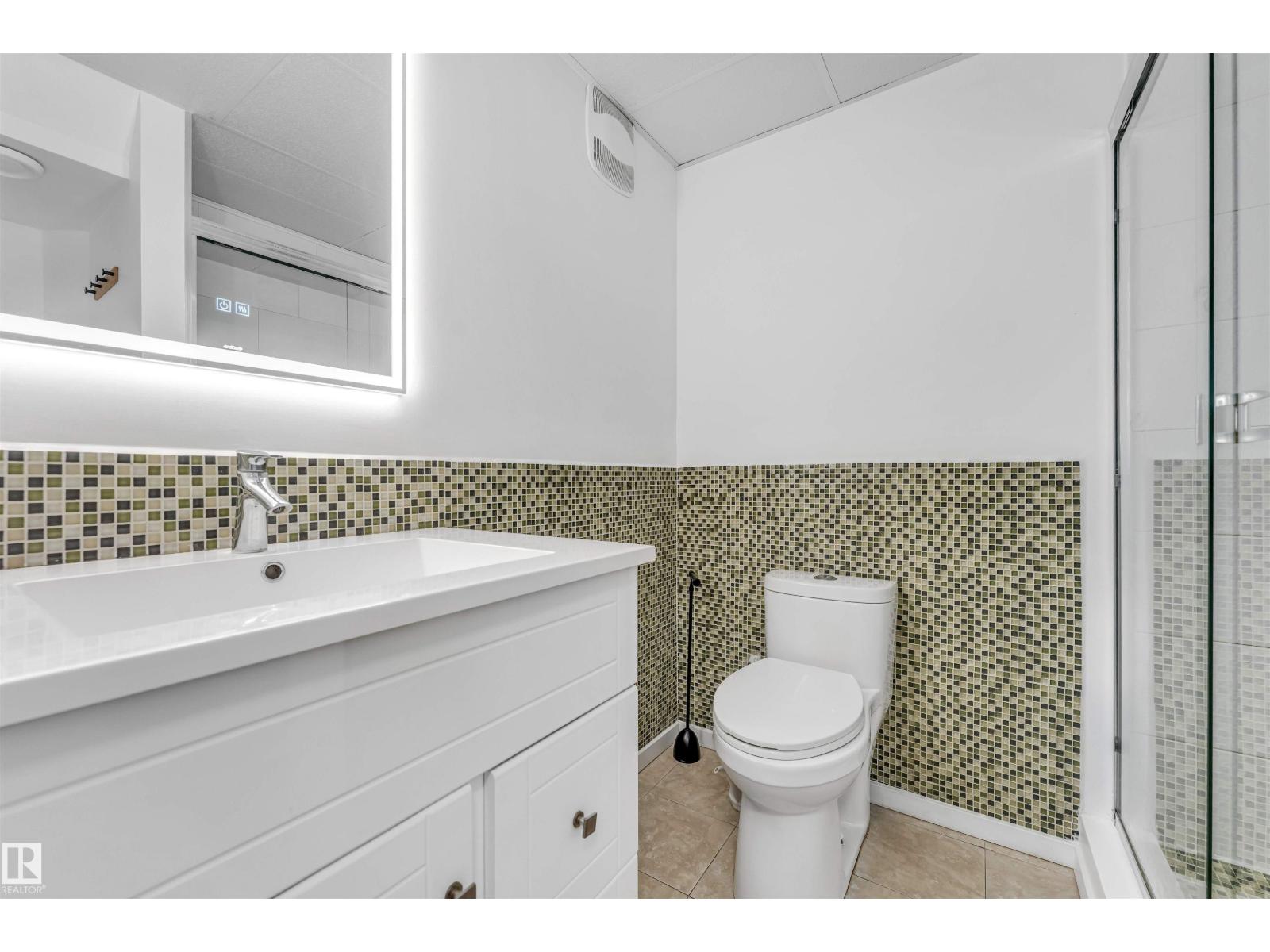 18403 55 AV NW, Edmonton