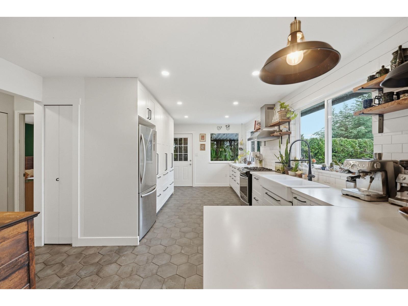 7718 ALPINE PLACE, Mission