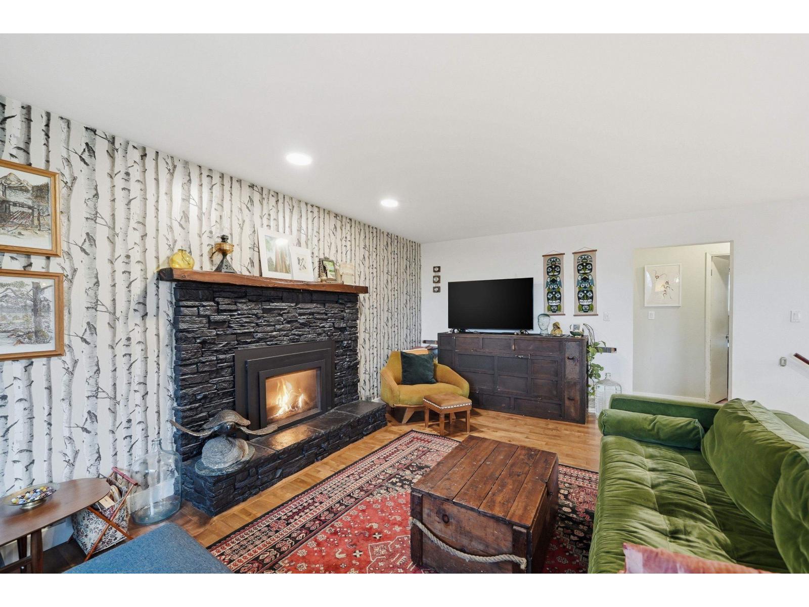 7718 ALPINE PLACE, Mission