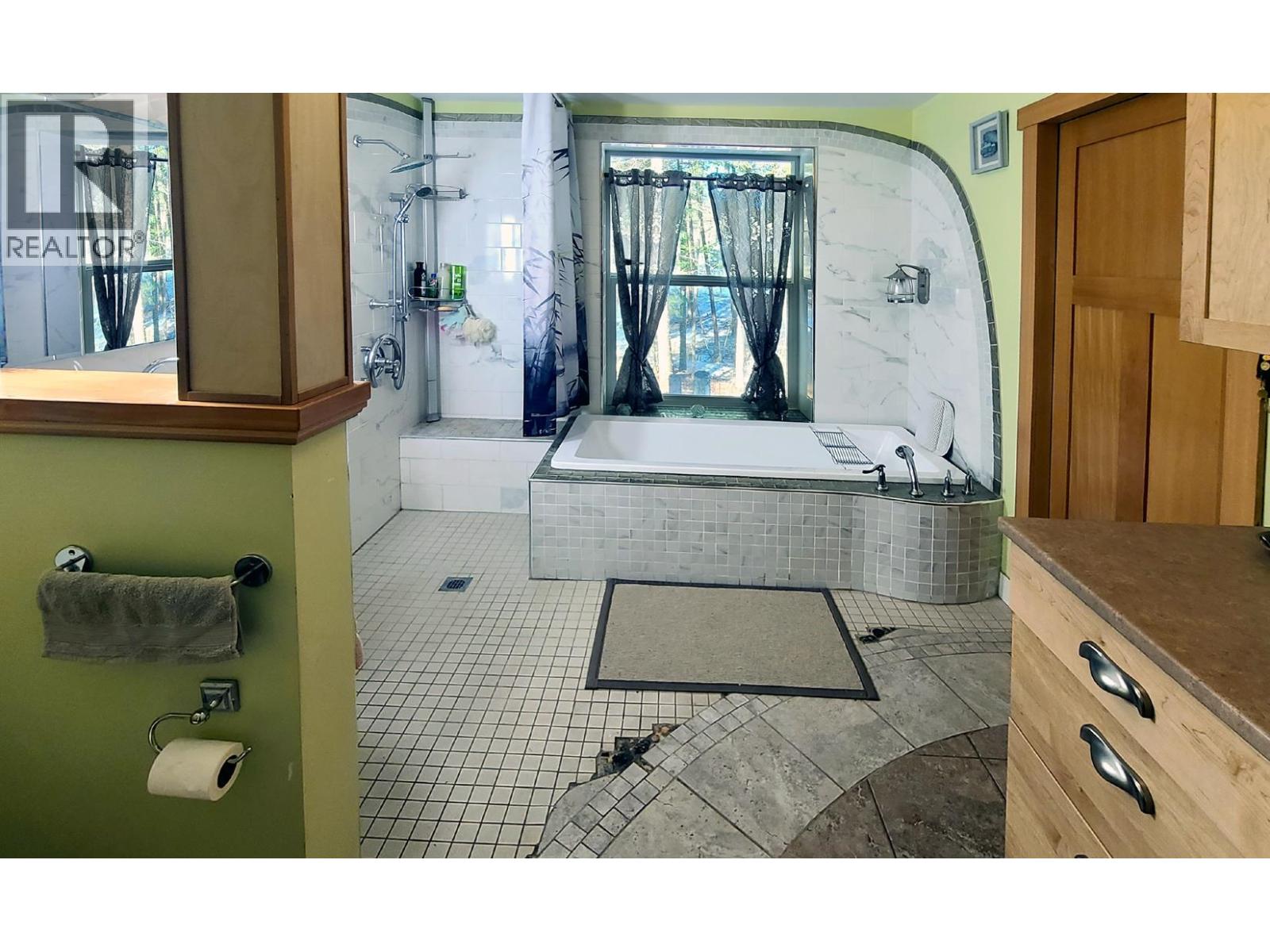 112 COREY ROAD, Quesnel