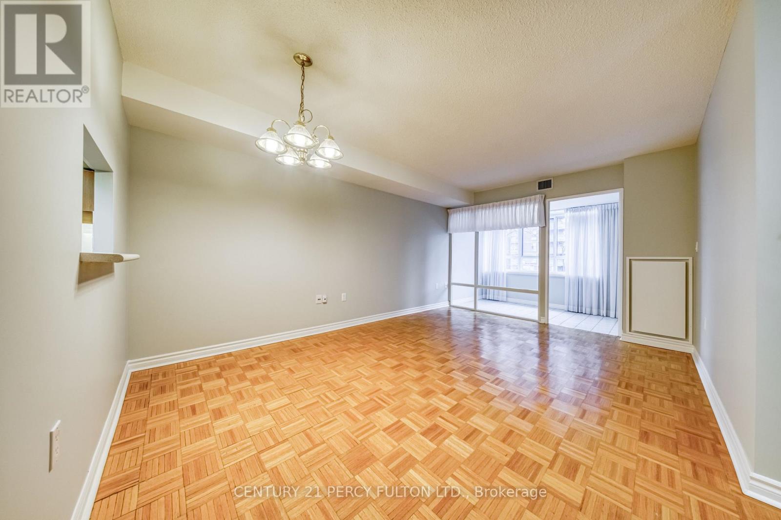 #208 115 BONIS AVENUE - 11