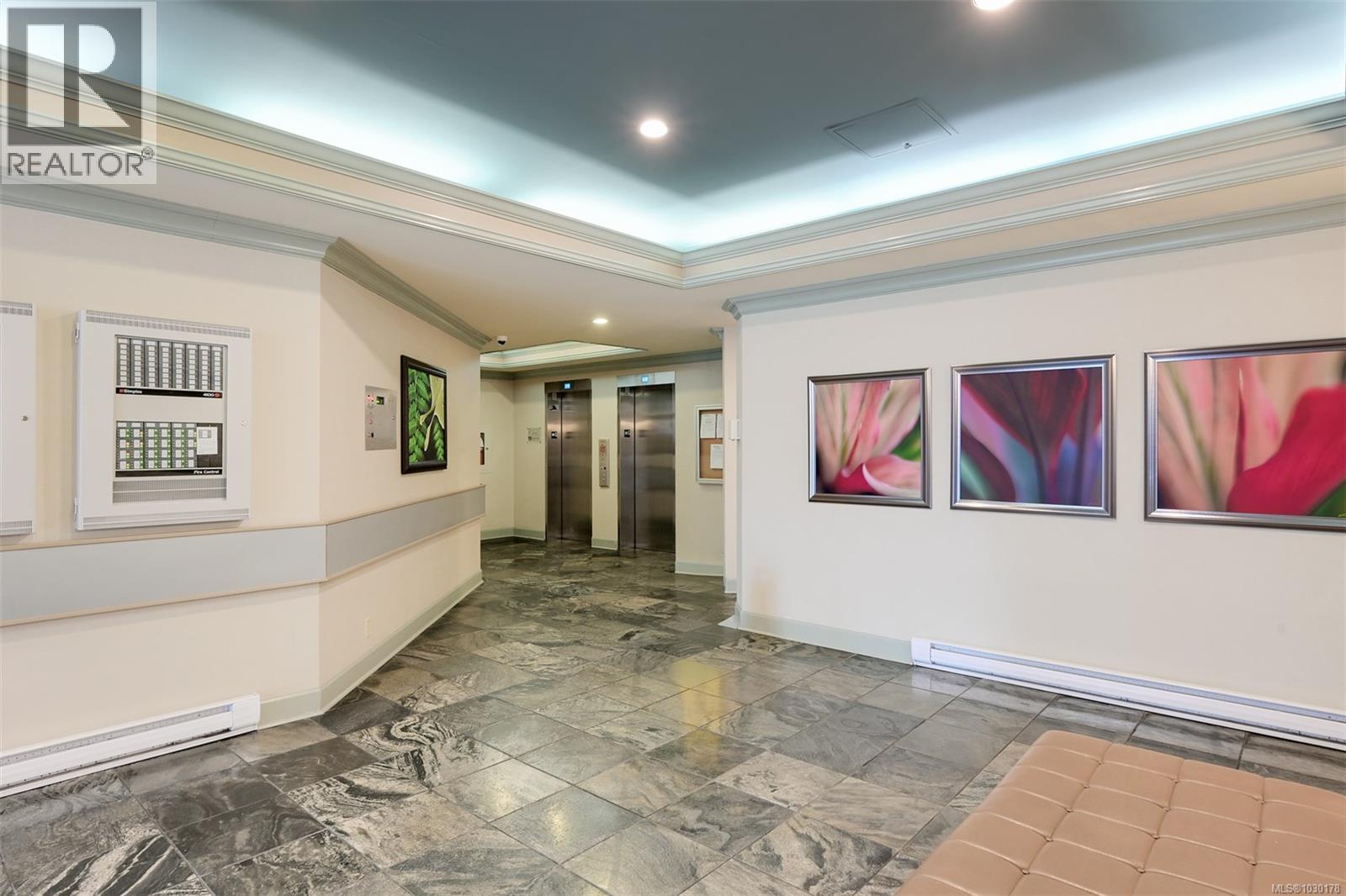 1008 835 View St, Victoria