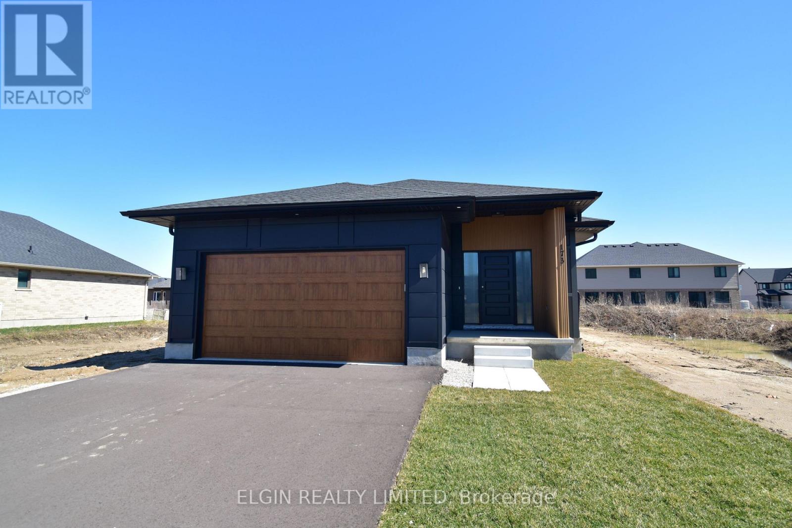 173 RENAISSANCE DRIVE - 4