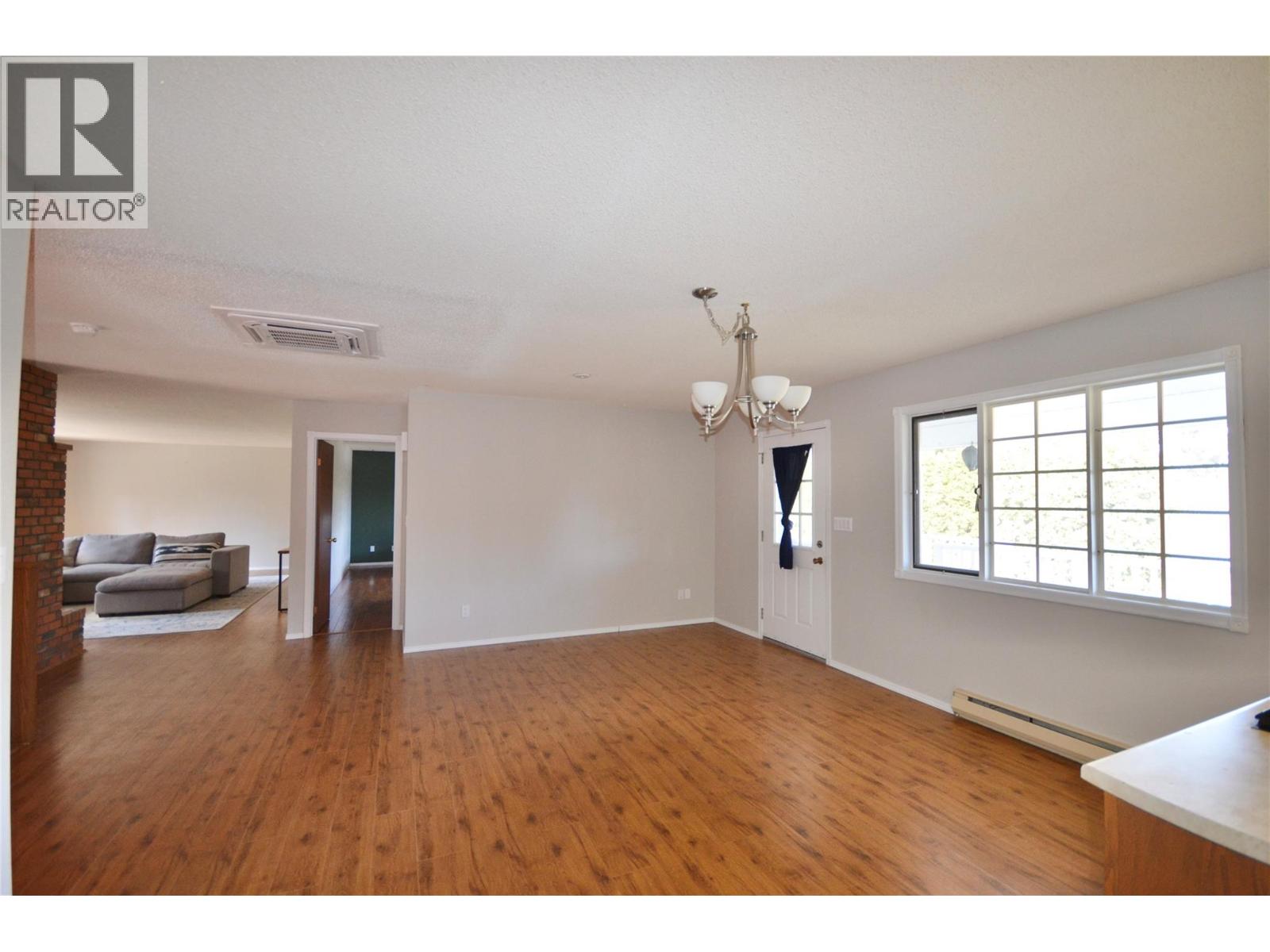 10151 Chase Road - 19