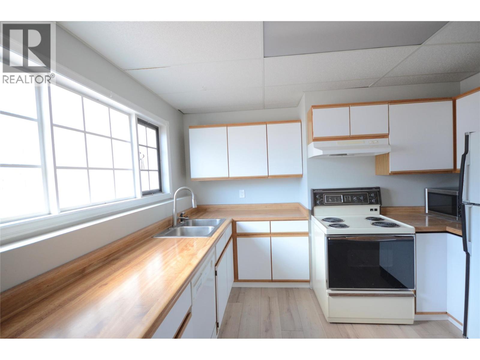 10151 Chase Road - 47