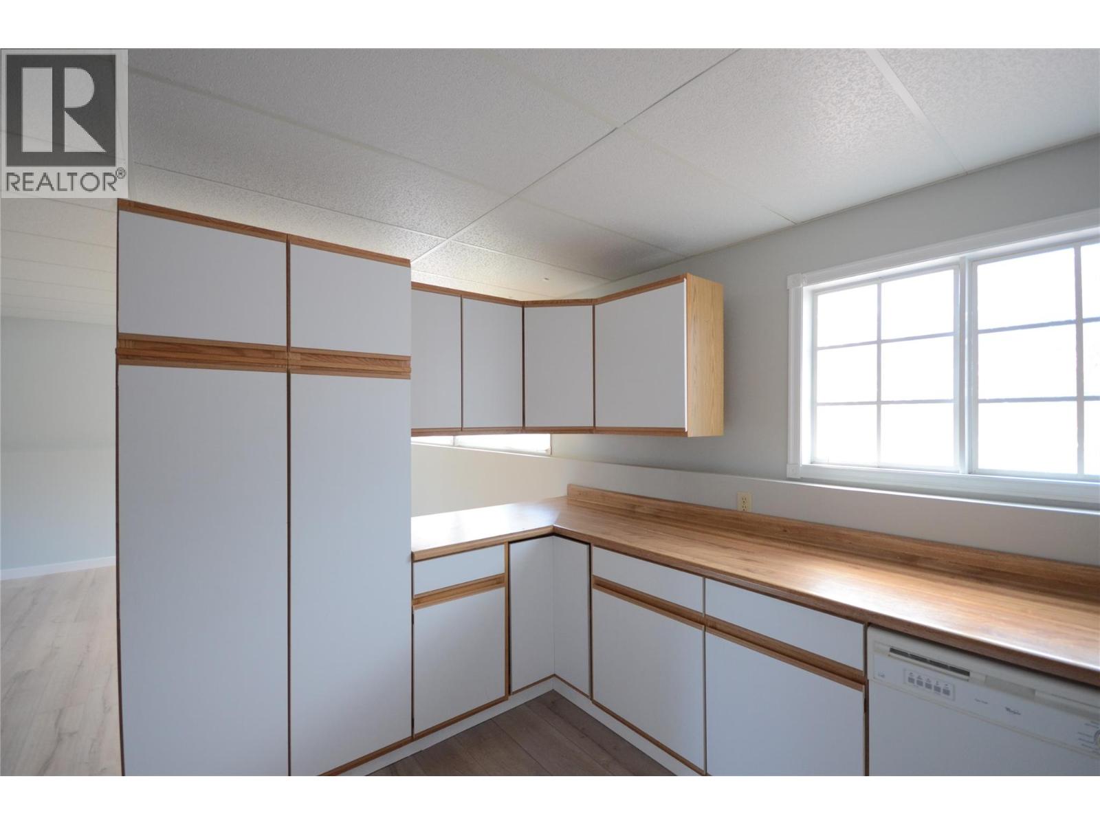 10151 Chase Road - 46