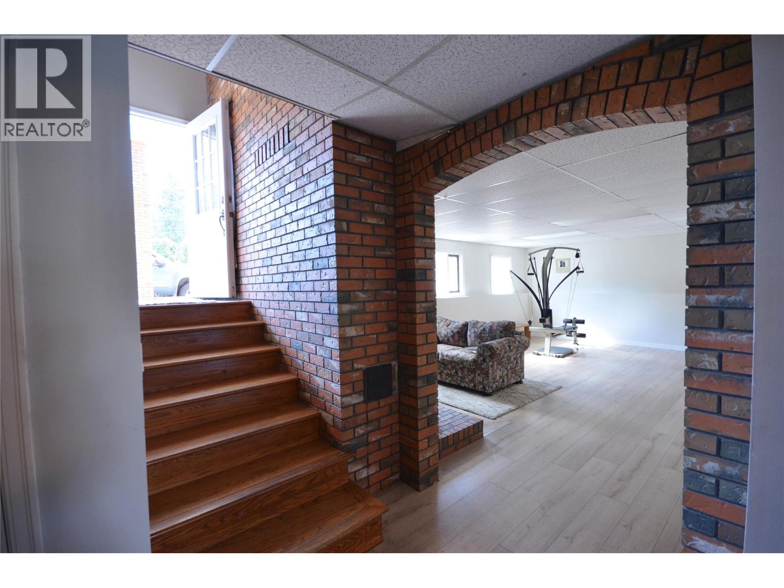 10151 CHASE ROAD - 37