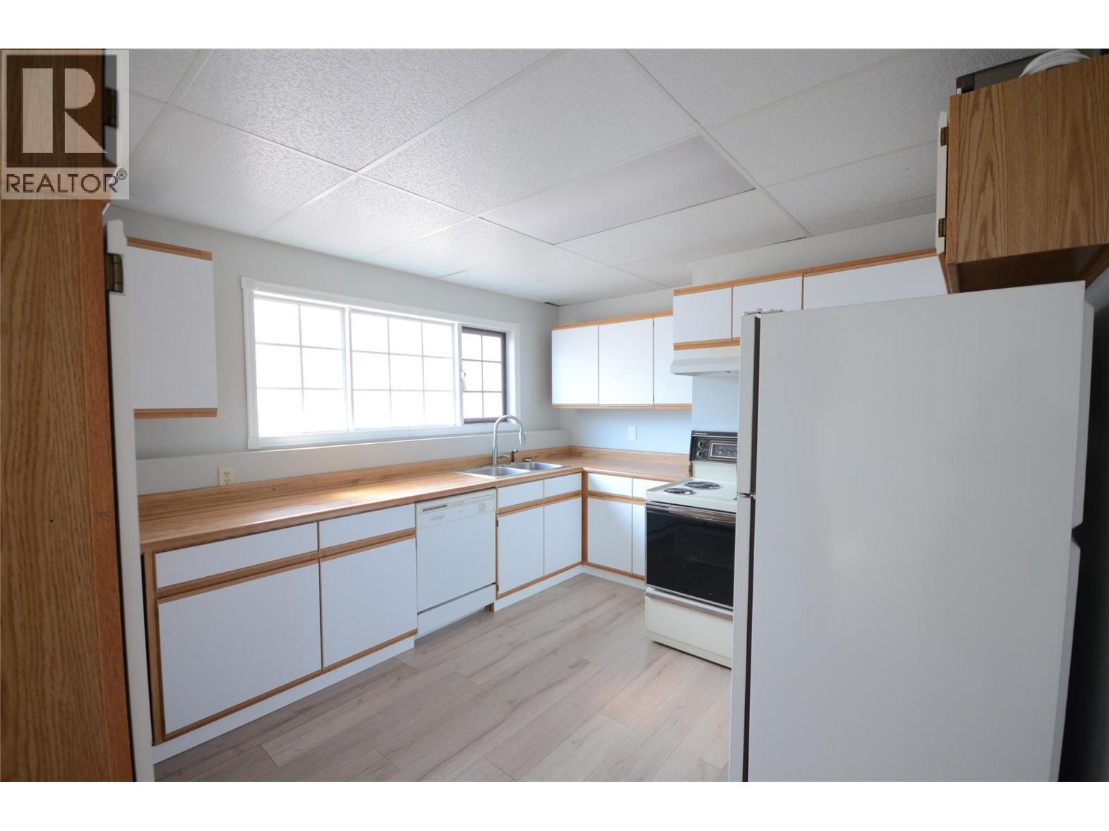 10151 Chase Road - 49