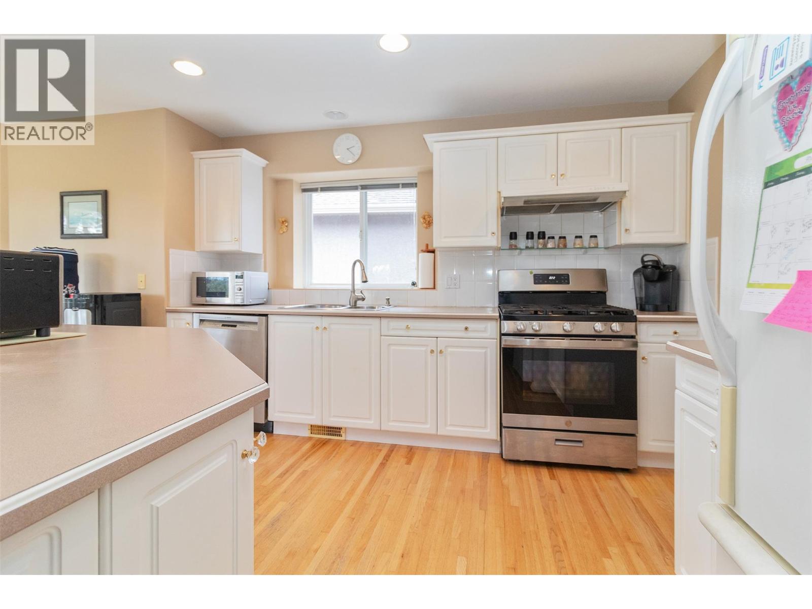 981 Westview Way - 45