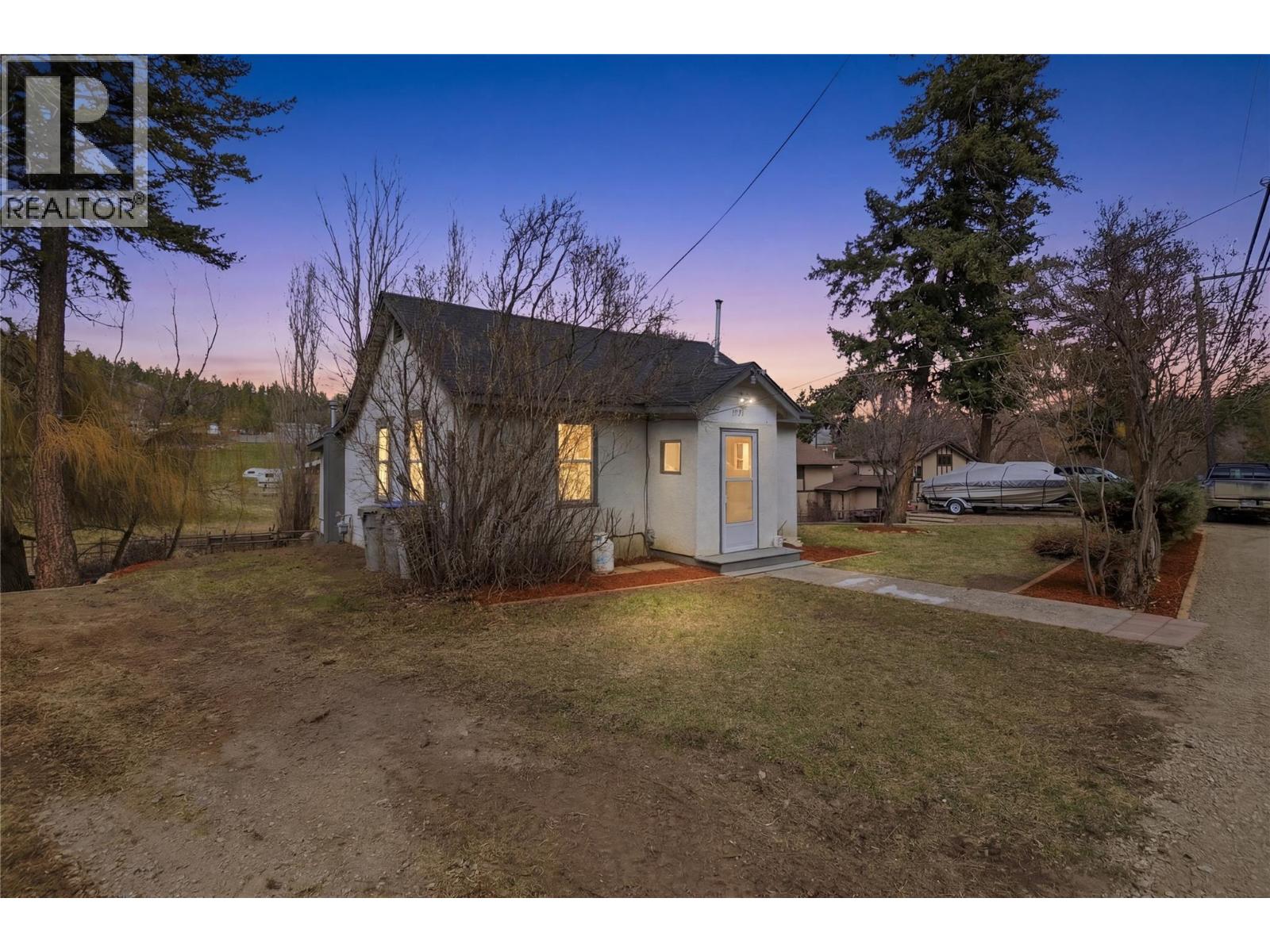 1915 SHUMWAY Road - 1