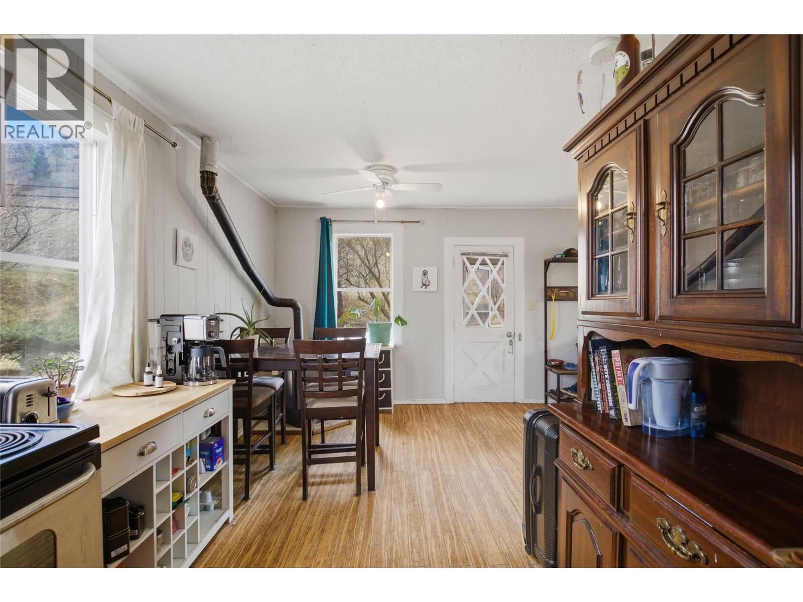 1915 SHUMWAY Road, Kamloops