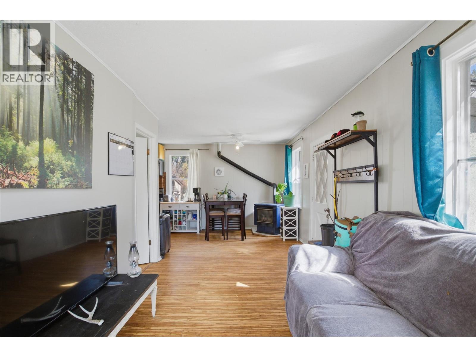 1915 SHUMWAY Road, Kamloops