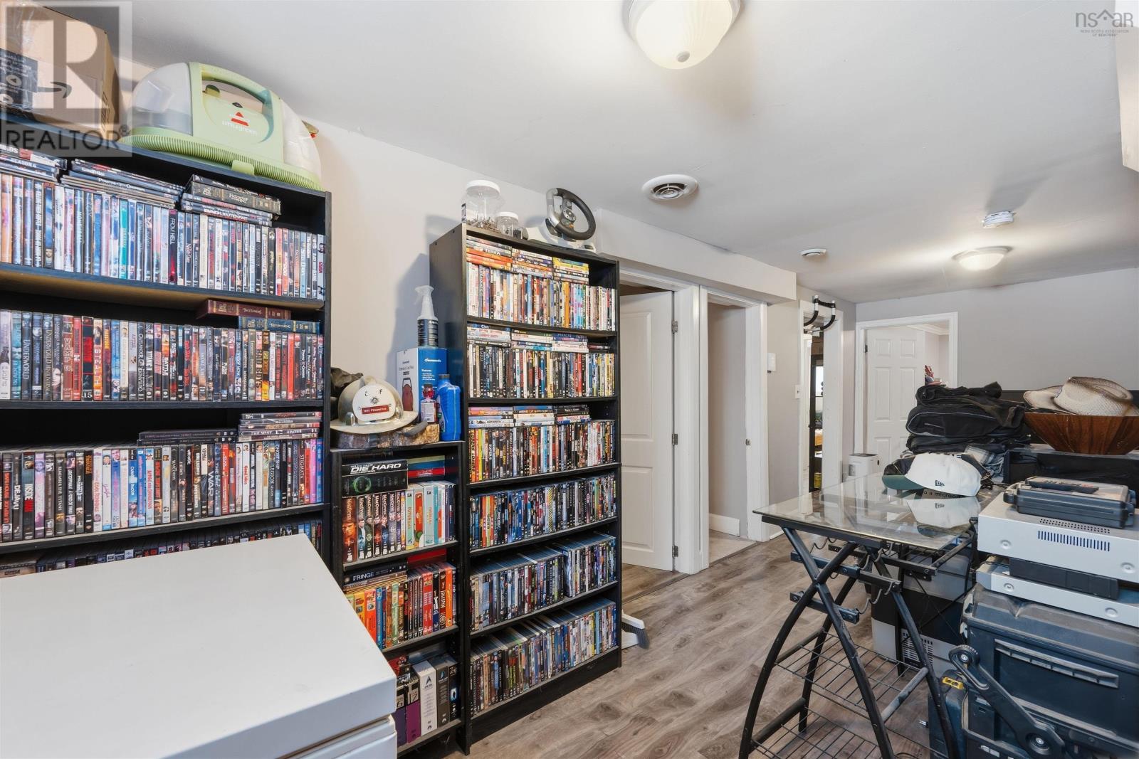 Property 3 of 46 of 3/3A Pauline Crescent