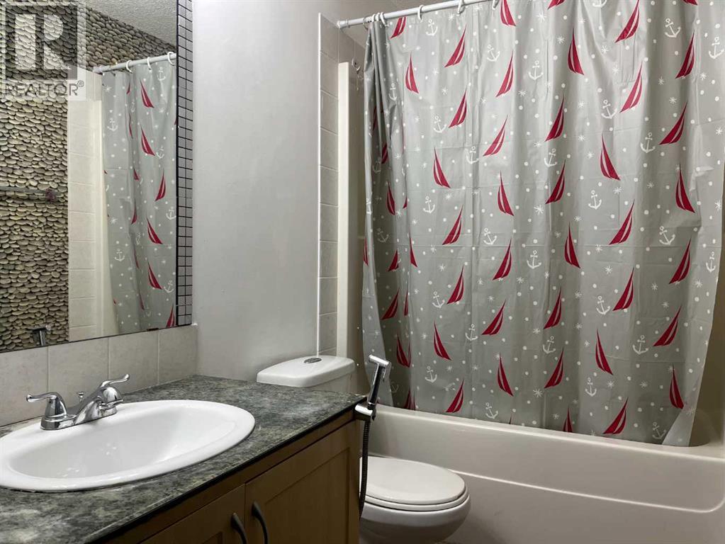 Single Family House for Sale in   Tarawood Lane NE Taradale Calgary 