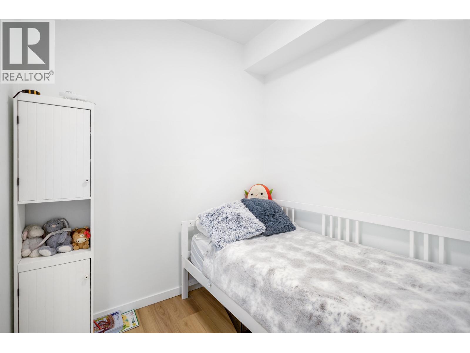 302 37994 2ND AVENUE, Squamish