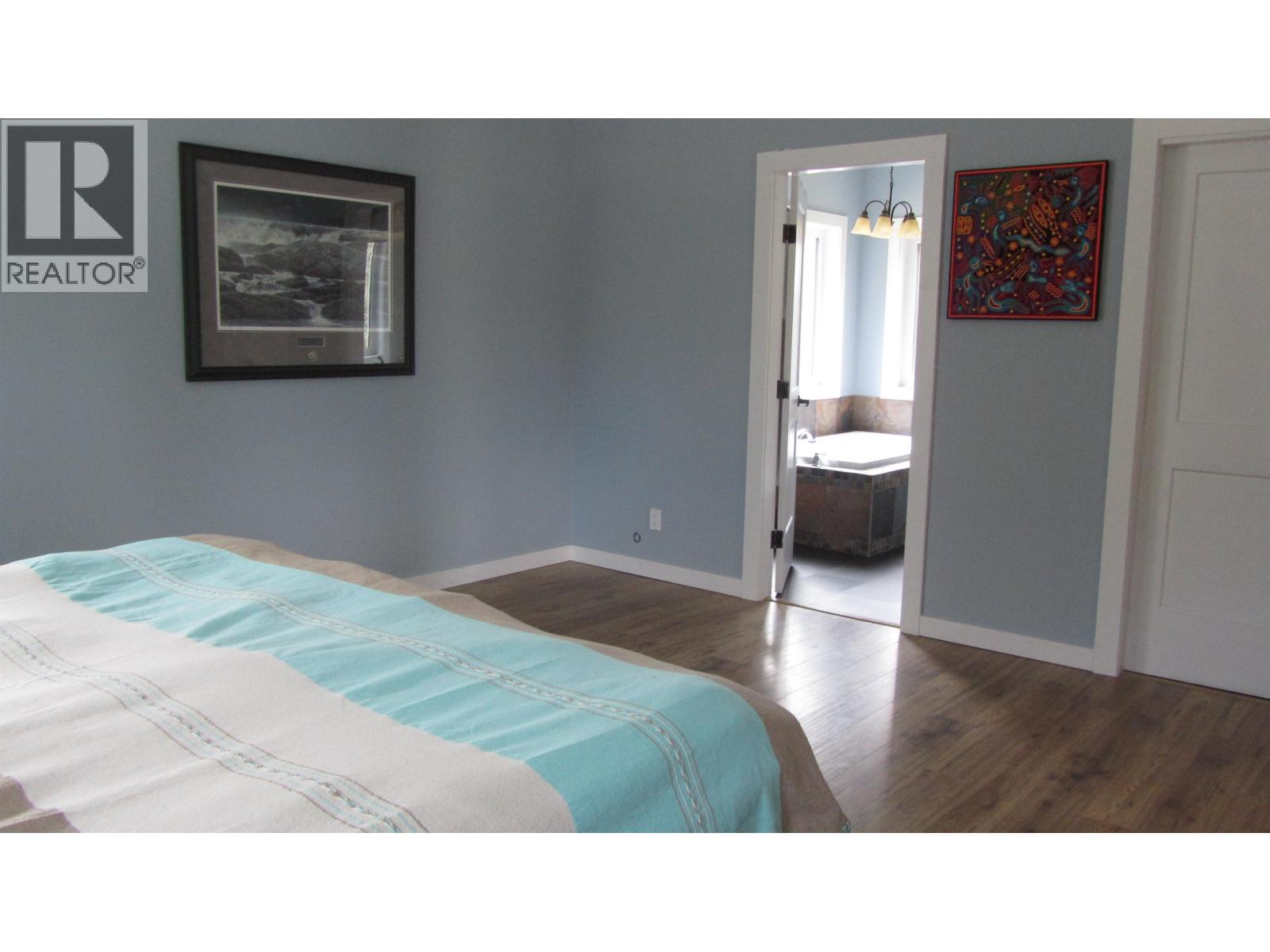 2644 EAGLE CREEK ROAD - 20