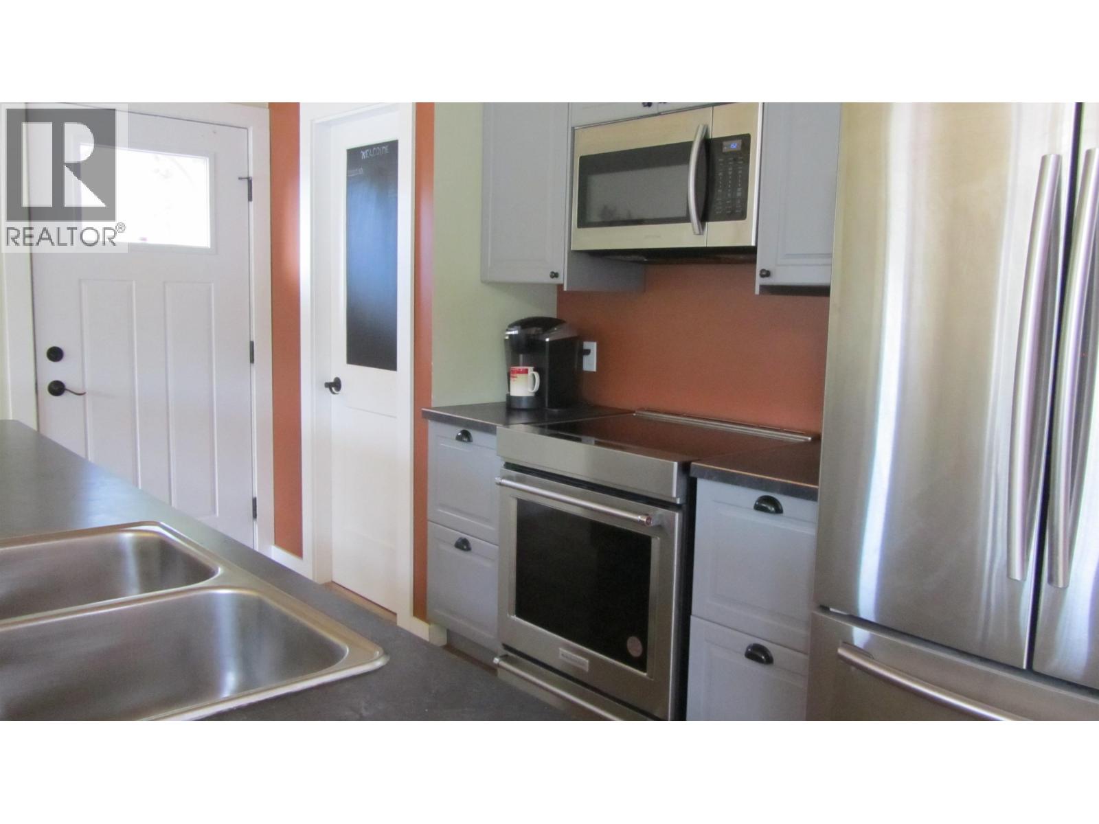 2644 EAGLE CREEK ROAD - 8