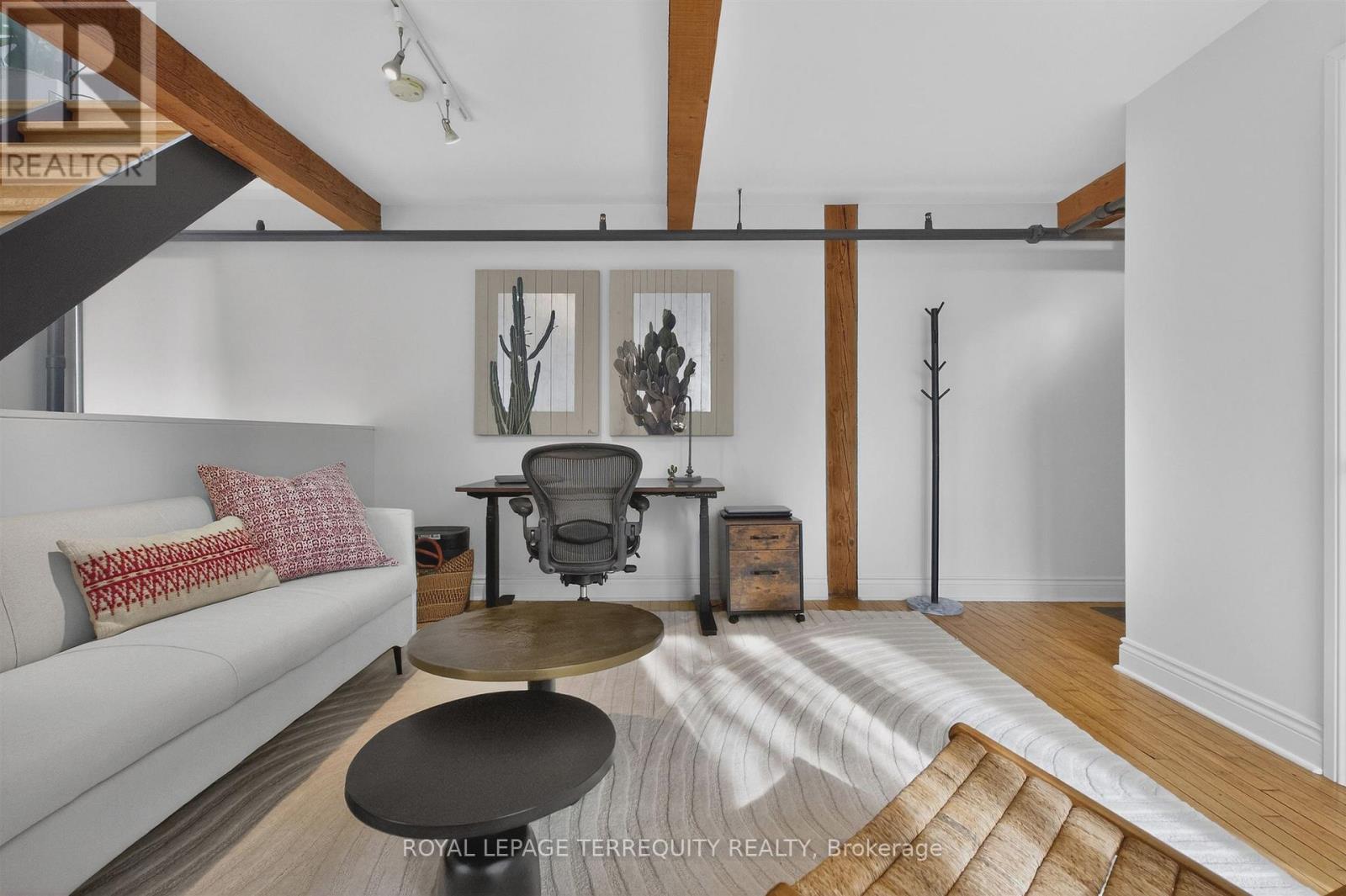 #1 75 MARKHAM STREET - 19