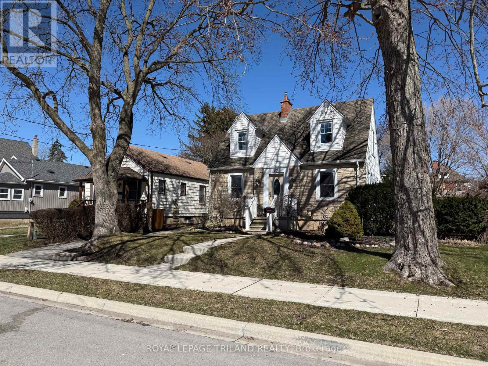 90 LOCUST STREET - 40