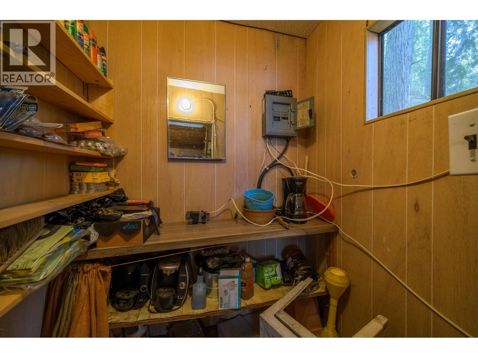 5319 EAST BARRIERE LAKE FS Road, Barriere