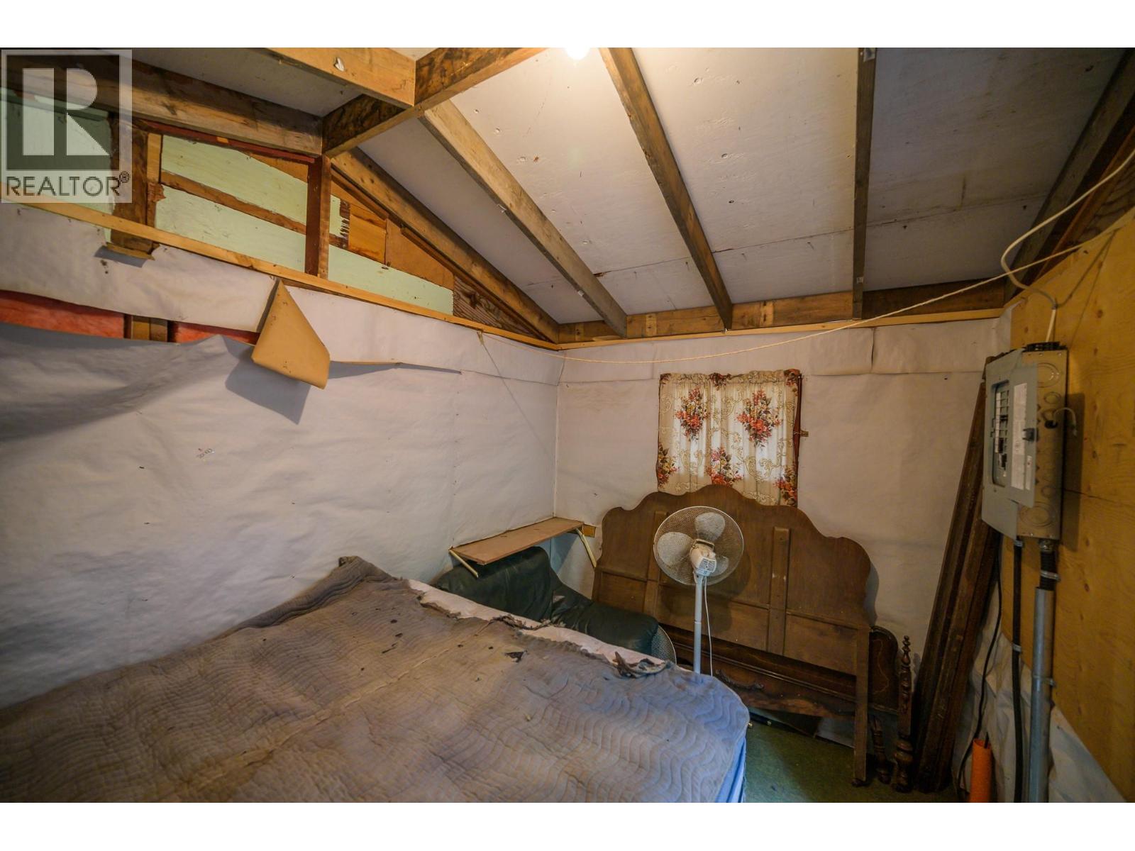 5319 EAST BARRIERE LAKE FS Road, Barriere