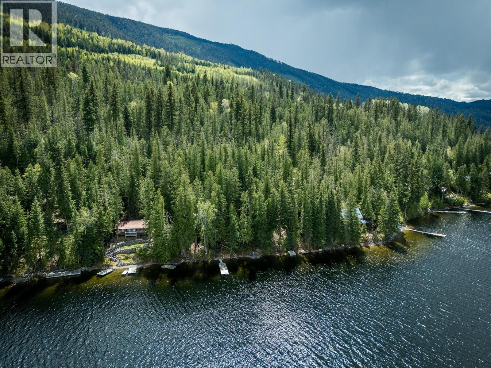 5319 EAST BARRIERE LAKE FS Road, Barriere