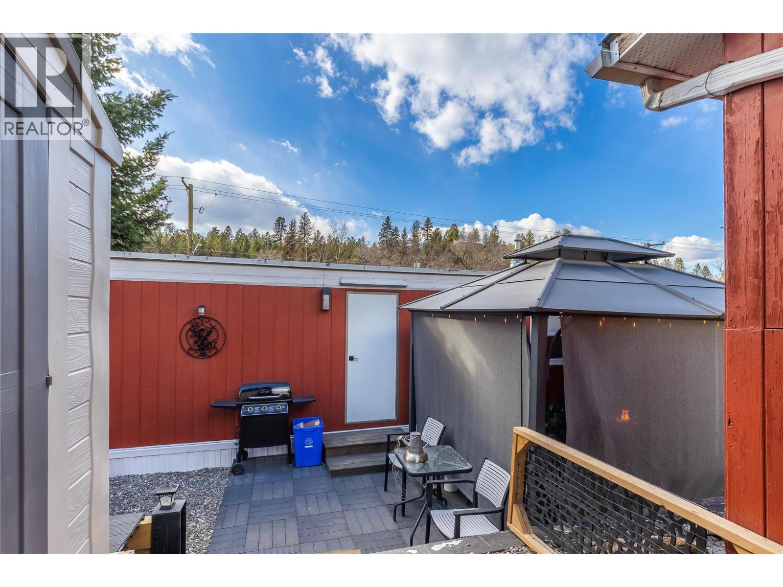 98 15401 Kalamalka Lake Road, Vernon