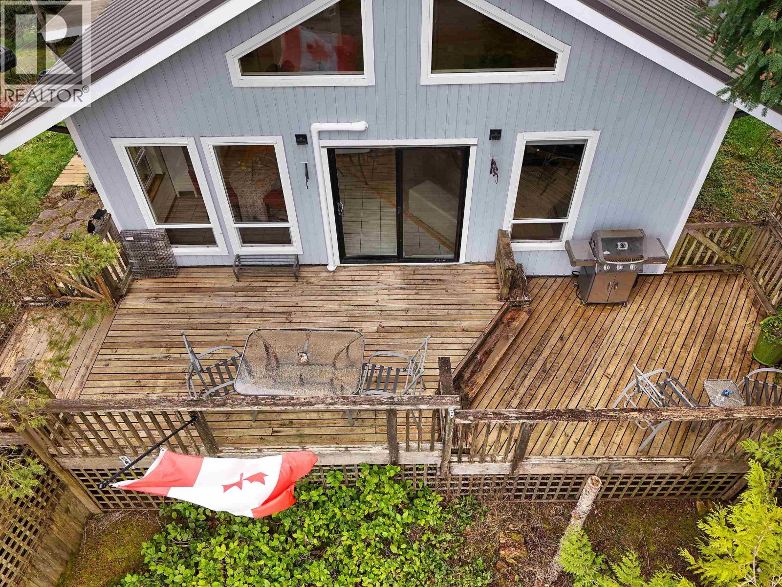 568 BAYVIEW DRIVE, Mayne Island